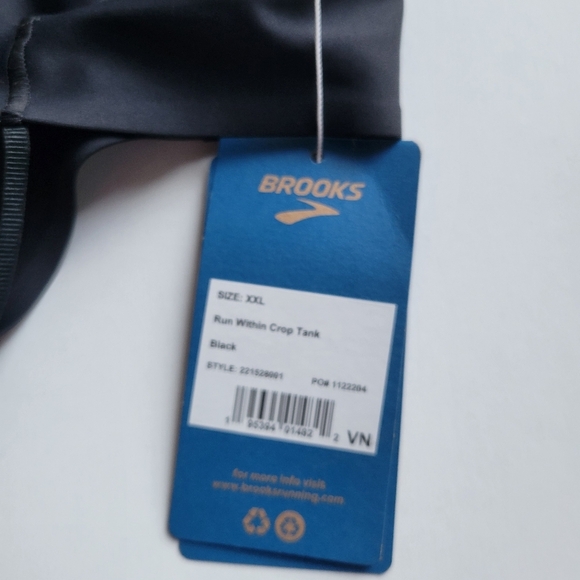 Brooks NWT Women's Run Within Crop Tank. - Picture 10 of 10